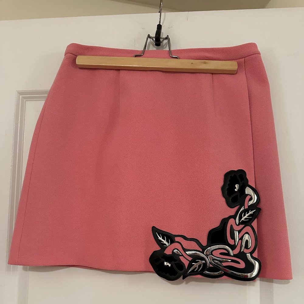 Christopher Kane Pink Mini Skirt with Floral Detail - UK 10/US 6 - Picture 2 of 8